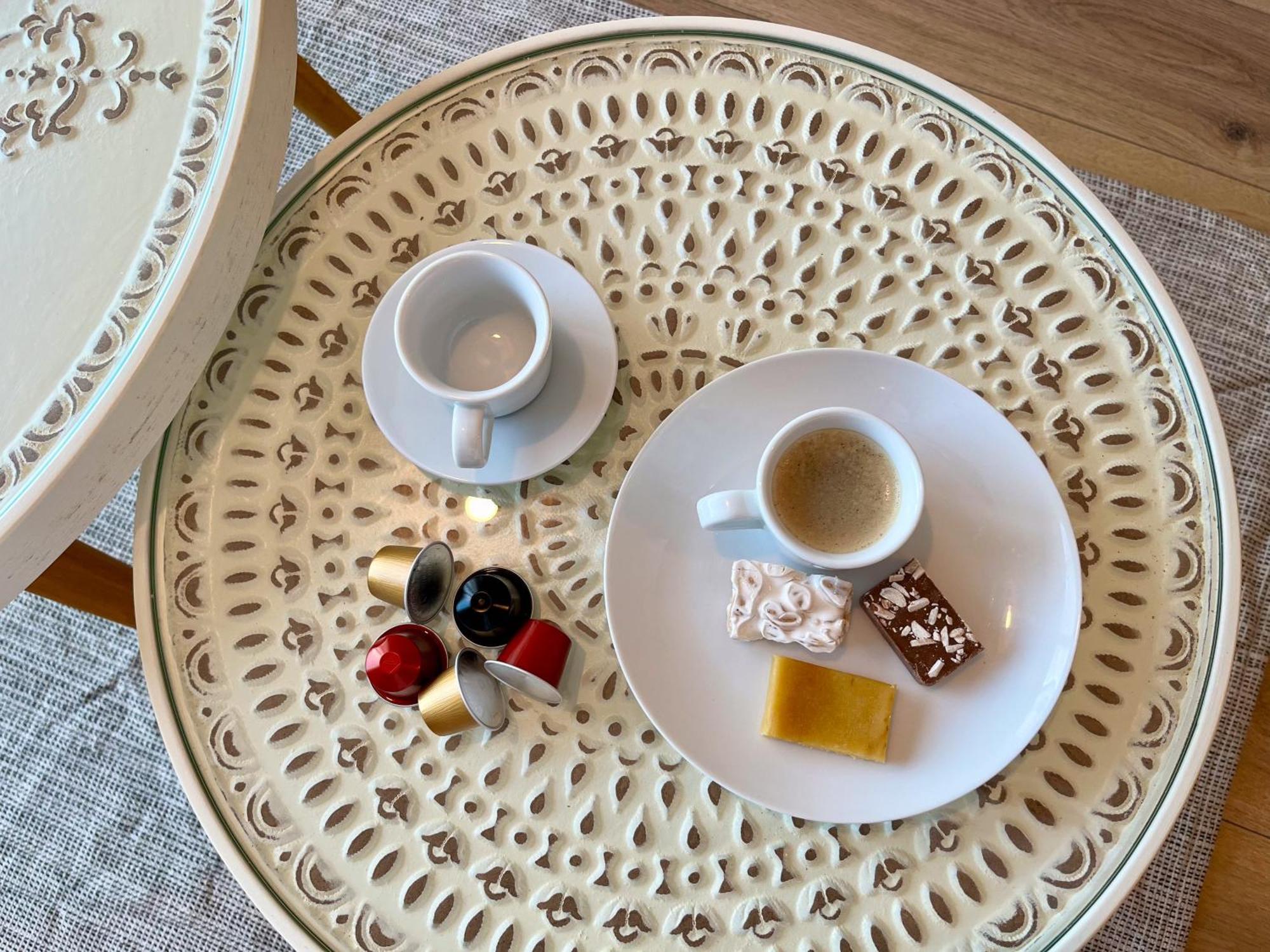 Appartement Spacieux Avec Terrasse Et Piscine ベナルマデナ エクステリア 写真